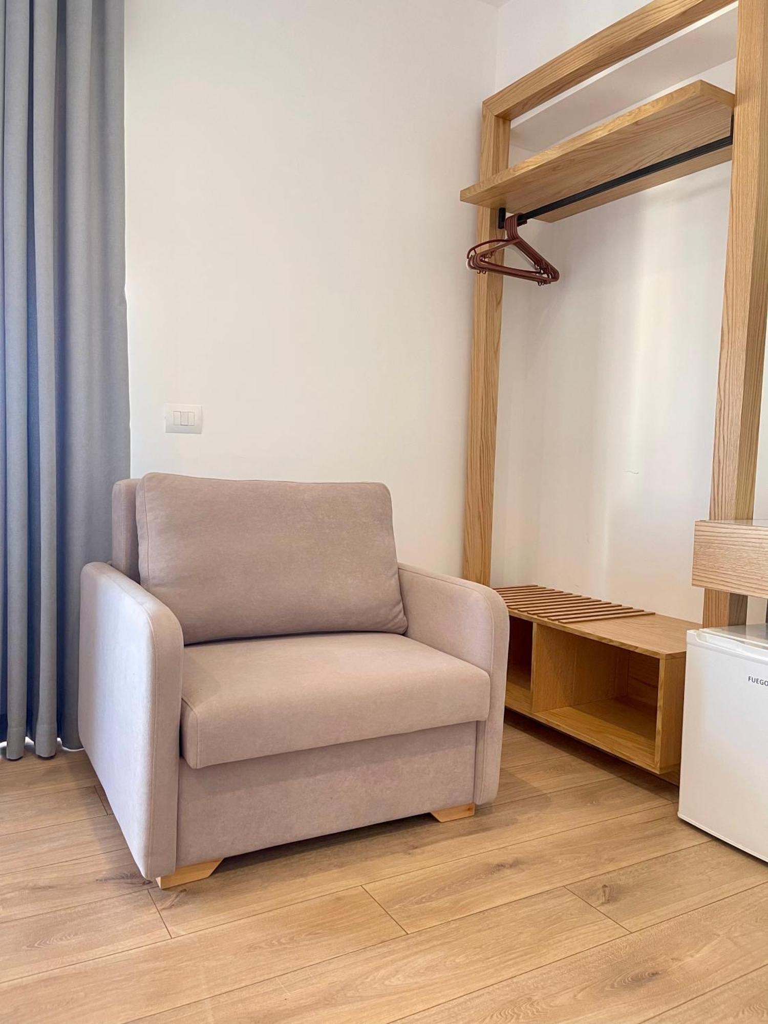 Hotel Aulona Sarandë Exteriér fotografie